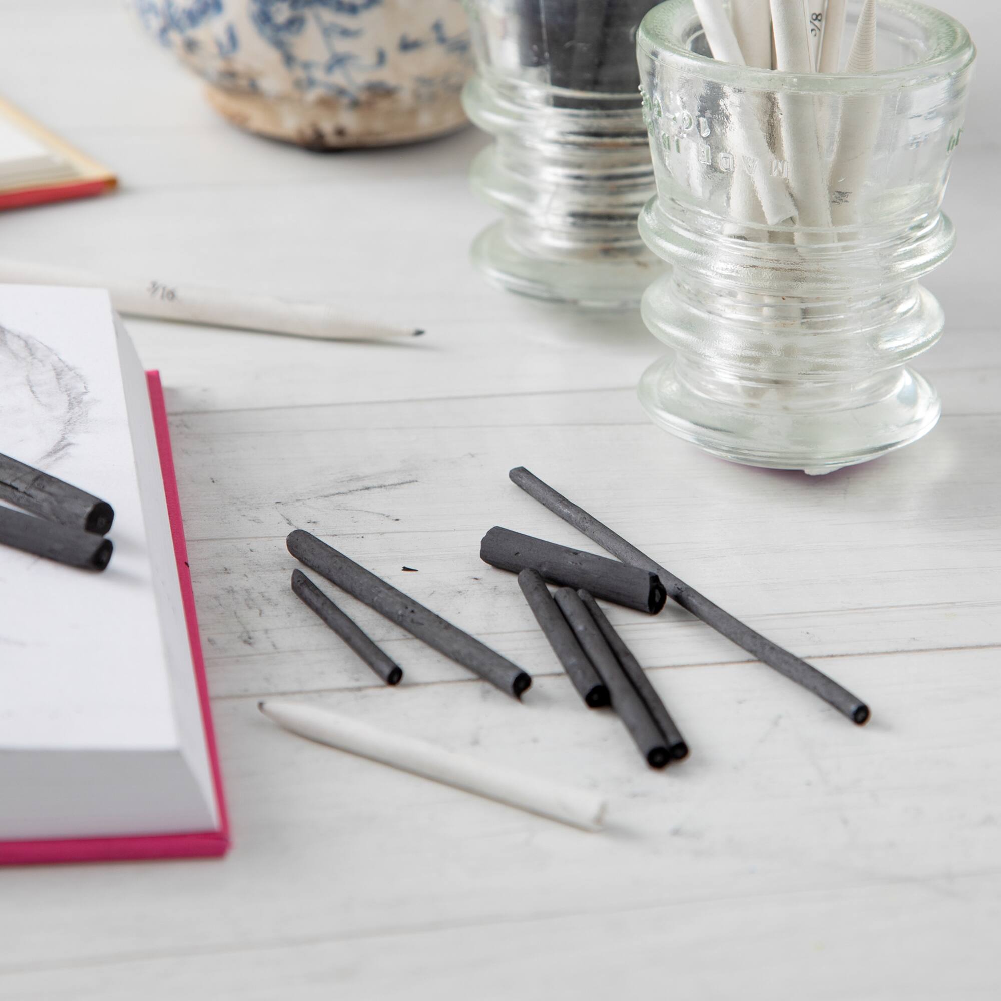 Assorted Willow Charcoal by Artist’s Loft®